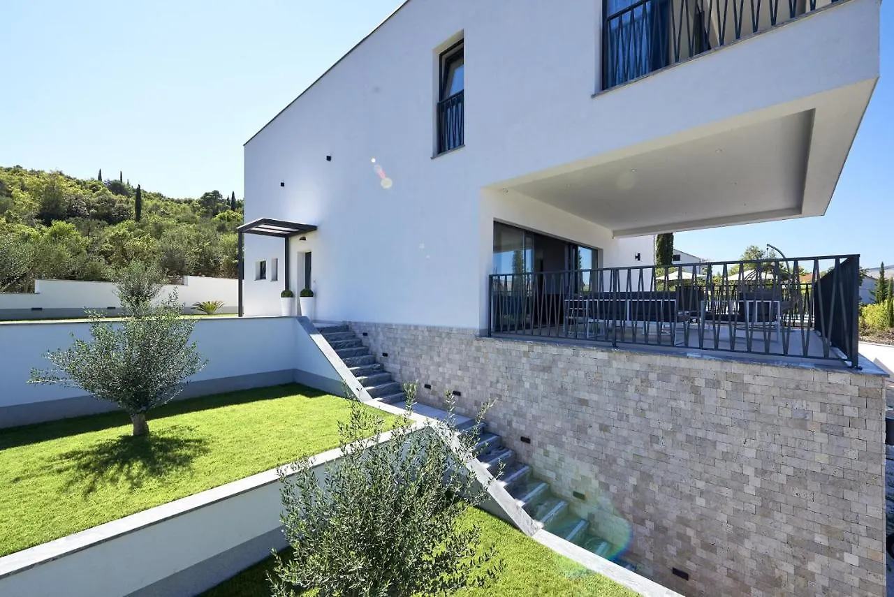 Luxury Villa Cor Mare With Pool Trogir