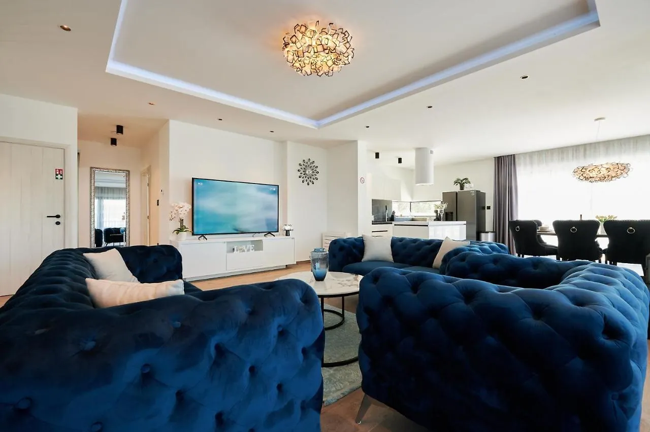 Luxury Villa Cor Mare With Pool Trogir 0*,