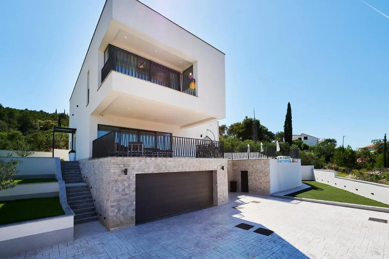 Luxury Villa Cor Mare With Pool Trogir